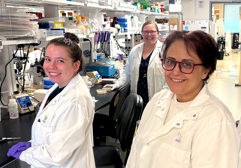 Dr. Ajami in her lab